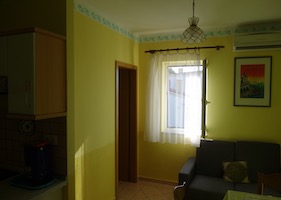 App 4